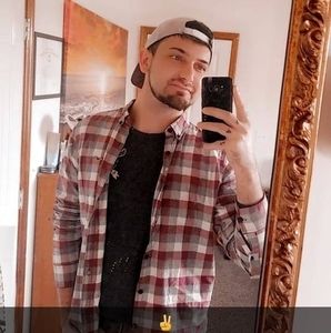 Meet your Posher, Corey